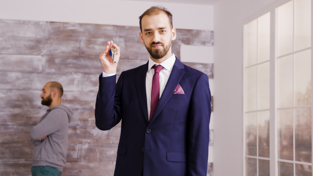 Agent immobilier : quand l'estimation est trop basse, quelles conséquences pour le vendeur ?