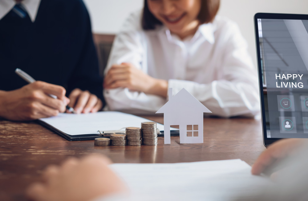 Acheter une maison seul et se marier après : enjeux et conseils pour bien gérer